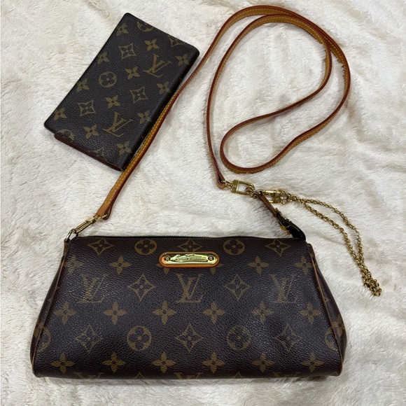 Authentic Louis Vuitton Eva Crossbody Shoulder Bag - Picture 1 of 9